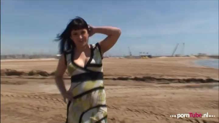 Natte en klaar voor een stijve pik