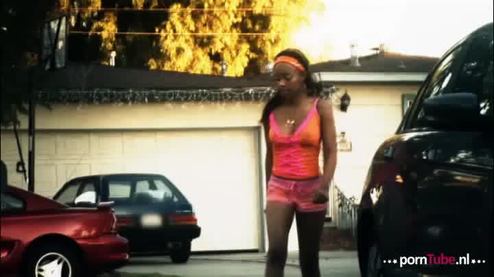 Melanie chanteert de baas  (AFGEKEURD)