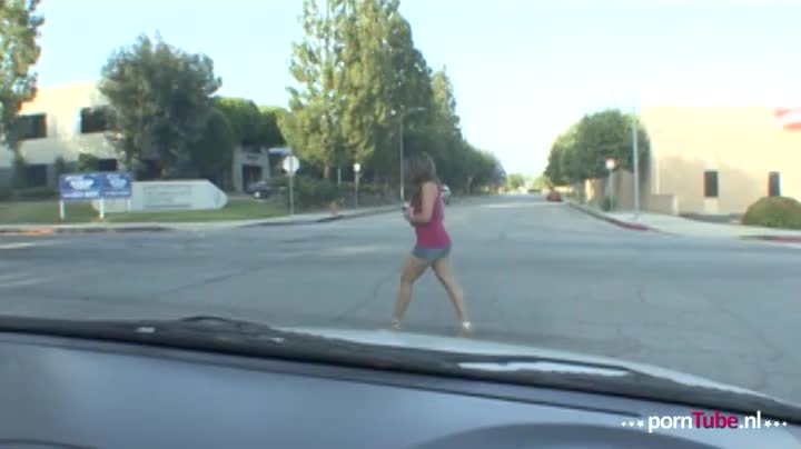 Sex slave moet gehoorzamen