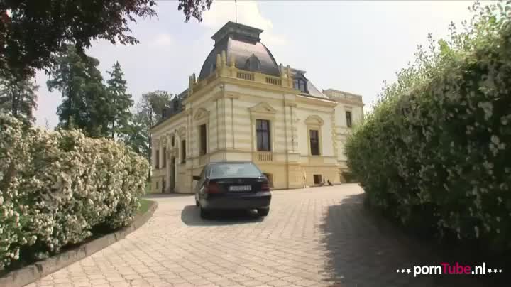 Terug naar kostschool  (AFGEKEURD)